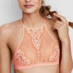 2/$25 Victoria's Secret bralette bra